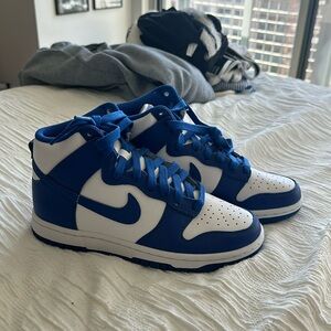 BRAND NEW Nike dunks
